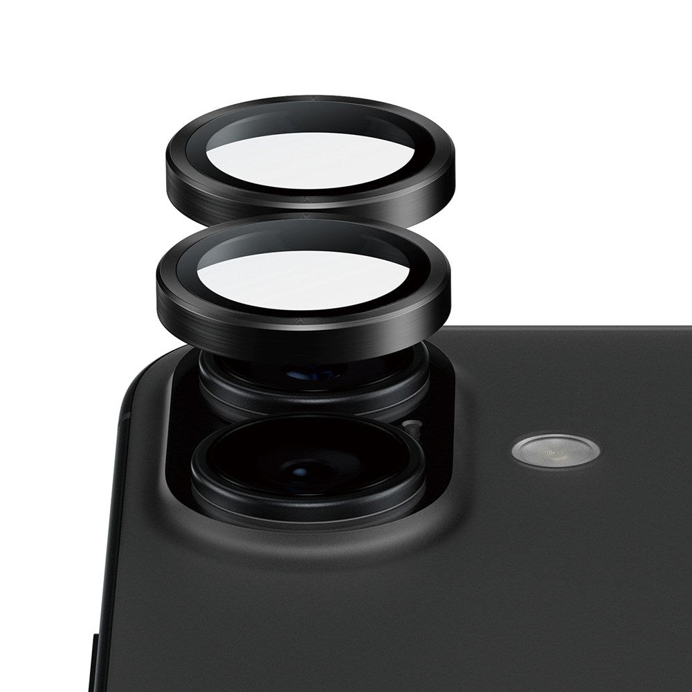 PanzerGlass iPhone 17 / 16 / 16 Plus Ceramic Hoops Kameralinsebeskyttelse med Monteringsramme - Svart
