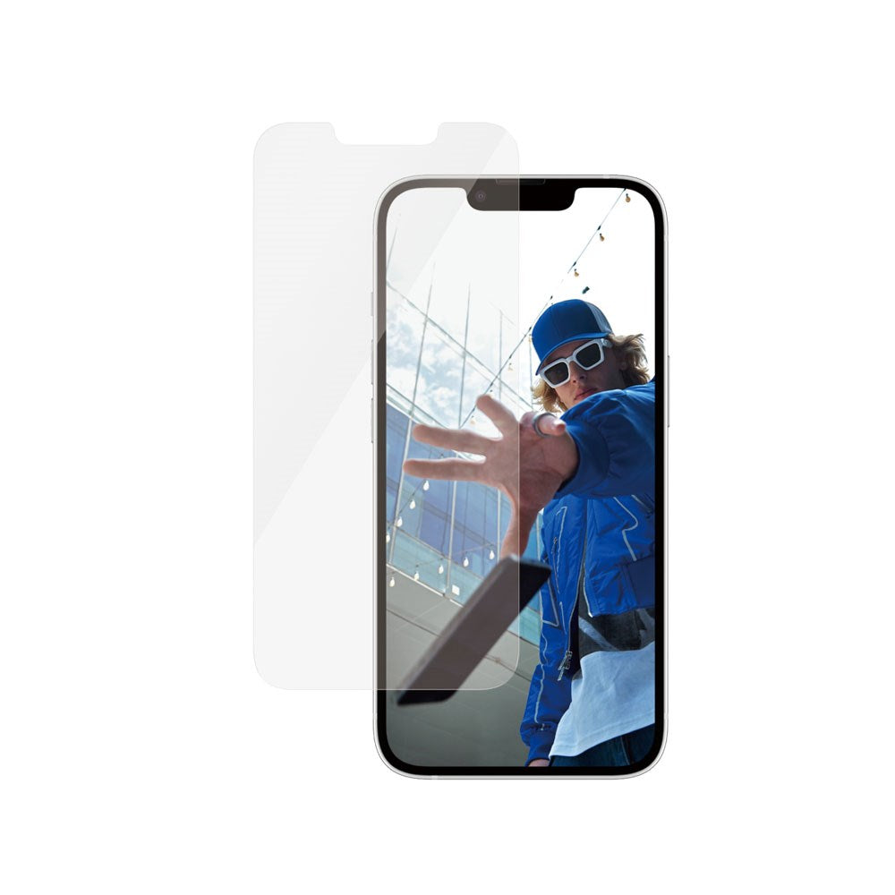 iPhone 17e / 16e / 14 / 13 / 13 Pro PanzerGlass Classic Fit Skjermbeskyttelse m. EasyAligner - Gjennomsiktig