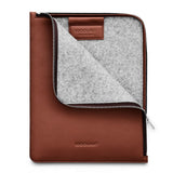 Woolnut iPad / Tablet (23 x 29 cm) Ekte Skinn Folio Sleeve - Brun