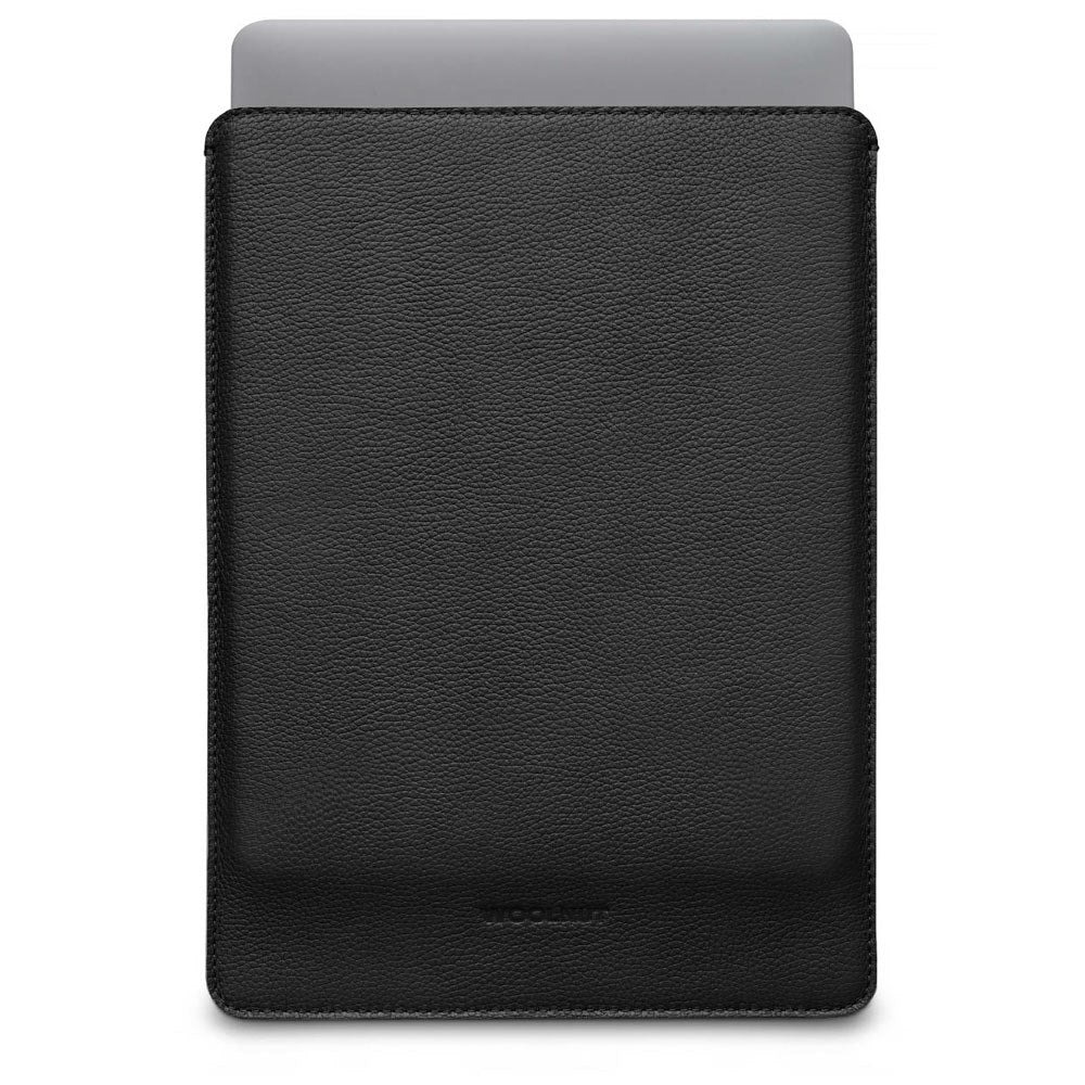 Woolnut MacBook Pro 14" M5/M4/M3/M2/M1 (2026-2021) Ekte Skinn Folio Sleeve - 24.5 x 33 cm - Svart