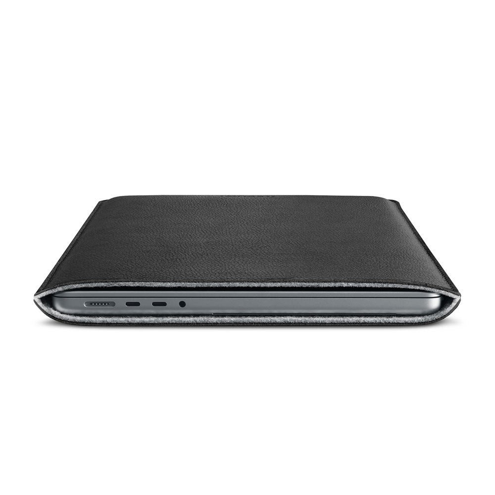 Woolnut MacBook Pro 14" M5/M4/M3/M2/M1 (2026-2021) Ekte Skinn Folio Sleeve - 24.5 x 33 cm - Svart